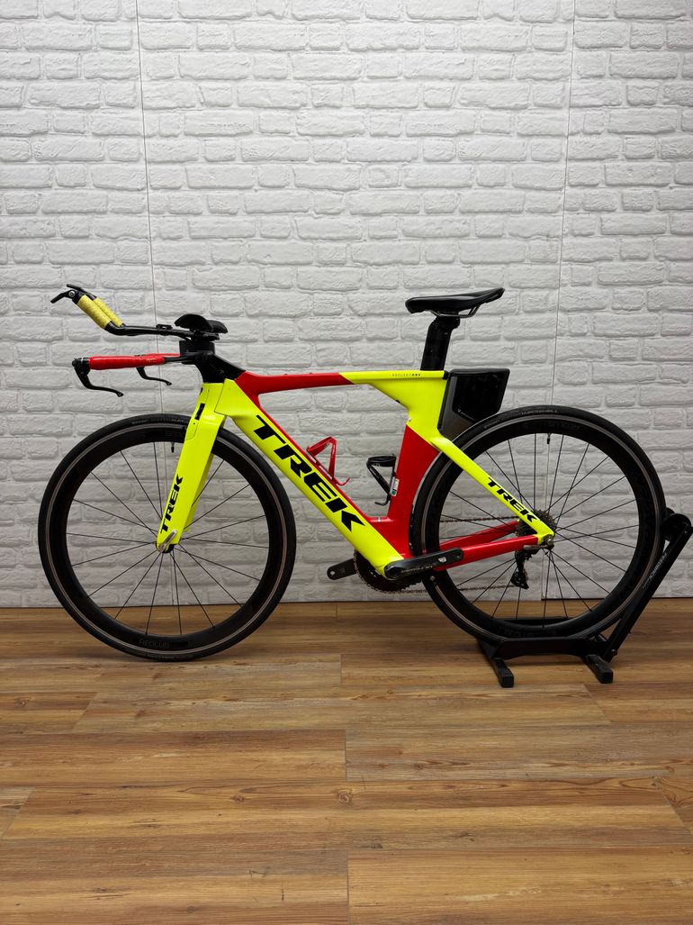 Used Trek Speed Concept 2019 2019 Road & Gravel, Red — image 4 of 6