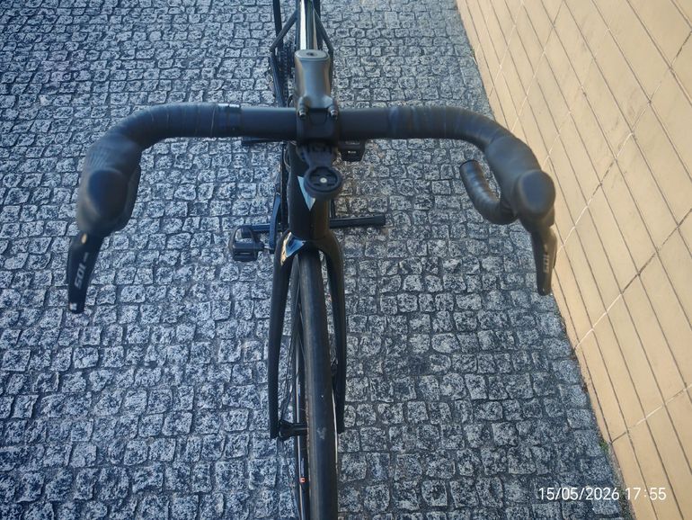 Used Giant Tcr Shimano 105 Di2 2025 Road & Gravel, Black — image 6 of 7