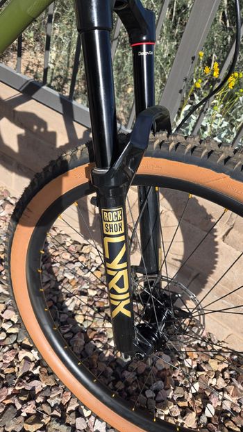 Used Chromag Chromag Darco 2023 Mountainbike, Green — image 3 of 15