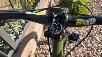 Used Chromag Chromag Darco 2023 Mountainbike, Green — image 6 of 15