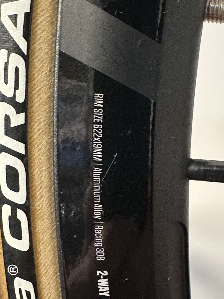 Used Pinarello Prince FX Disc Ultegra Di2 2020 2020 Road & Gravel, Red — image 8 of 8