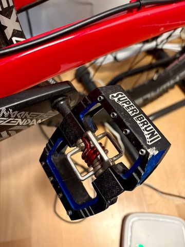 Used Trek Session C 27.5 Frameset 2023 2023 Mountainbike, Red — image 2 of 5