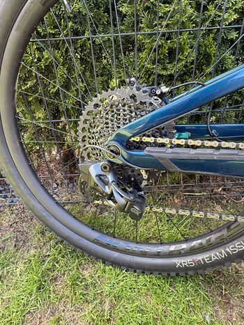 Used Trek Fuel EXe 9.8 GX AXS 2023 2023 Mountainbike, Blue, 29 — image 5 of 20
