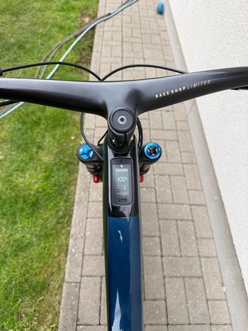 Used Trek Fuel EXe 9.8 GX AXS 2023 2023 Mountainbike — image 8 of 18
