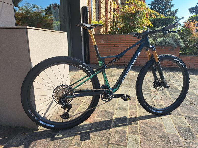Used Orbea OIZ M-TEAM AXS 2025 2025 MTB