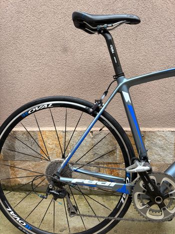 Used Fuji Gran Fondo Shimano 105 2017 Road & Gravel, Light Gray — image 3 of 9
