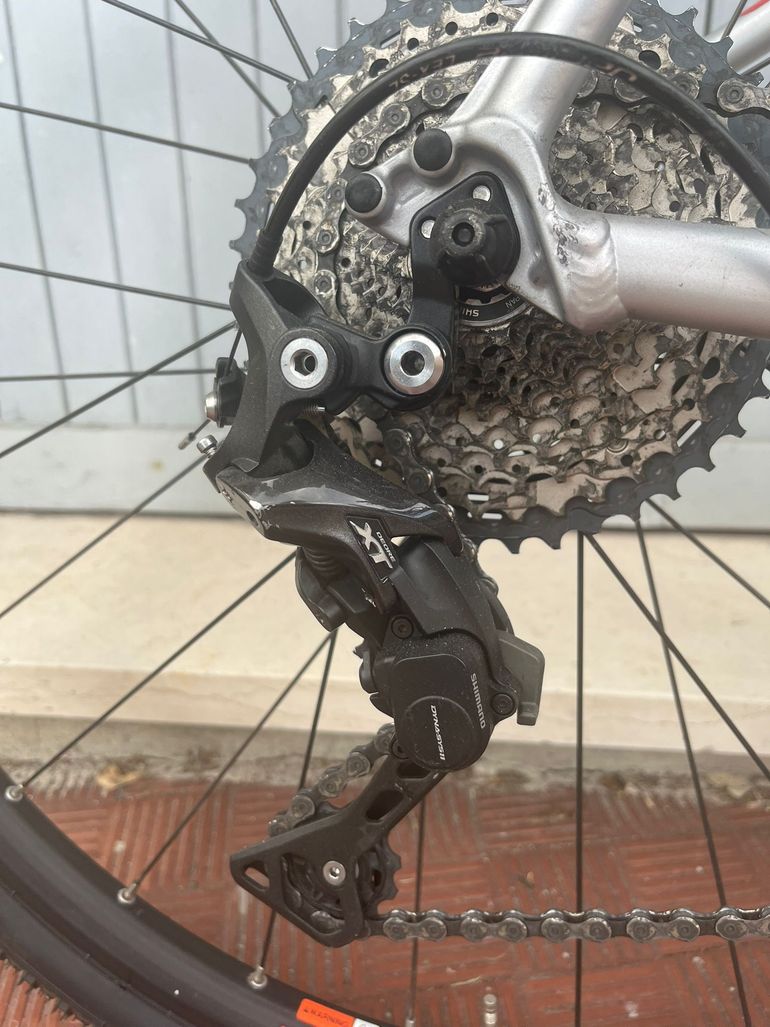 Used Trek X-caliber 2021 XT 2021 Mountainbike, Light Gray — image 3 of 12