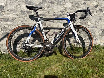 Used Pinarello Prince Campagnolo Record 2008 Road & Gravel, Blue — image 1 of 12