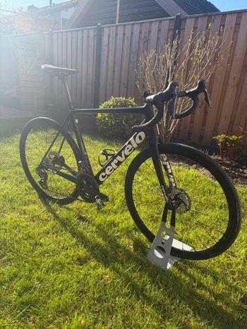 Used Cervélo R3 Ultegra Di2 Disc 2019 2019 Road & Gravel, Black — image 2 of 8