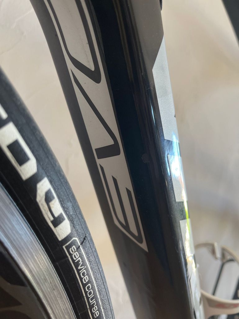Used Vitus Vitesse Shimano Ultegra 2022 Road & Gravel, Black — image 9 of 10