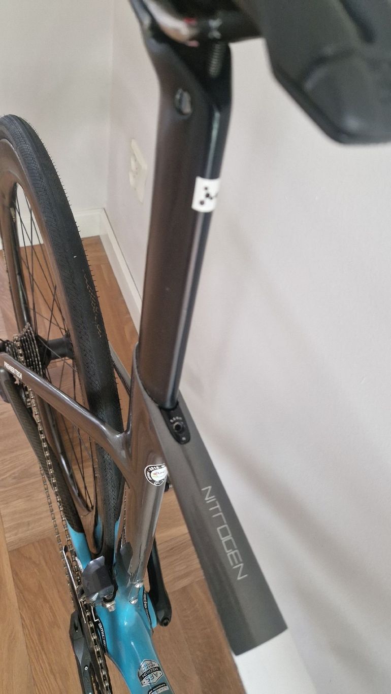 Used Argon 18 Nitrogen Disc Ultegra Di2 2020 2020 Road & Gravel — image 5 of 10