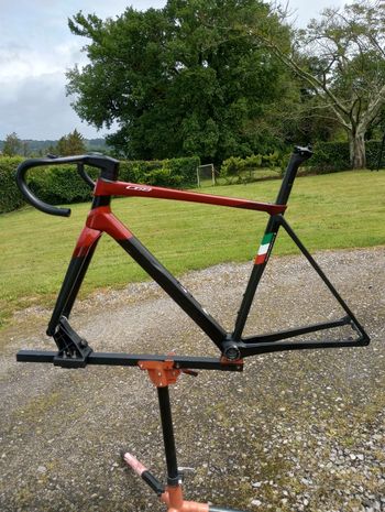 Used Colnago C68 Disc Kaizen Pro Black Bike 2023 Frameset 2023 Road & Gravel, Rojo — image 2 of 6