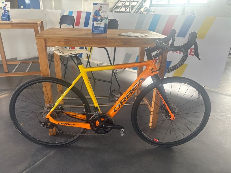 Tweedehands Orbea GAIN D30 20mph 2022 2022 Road & Gravel