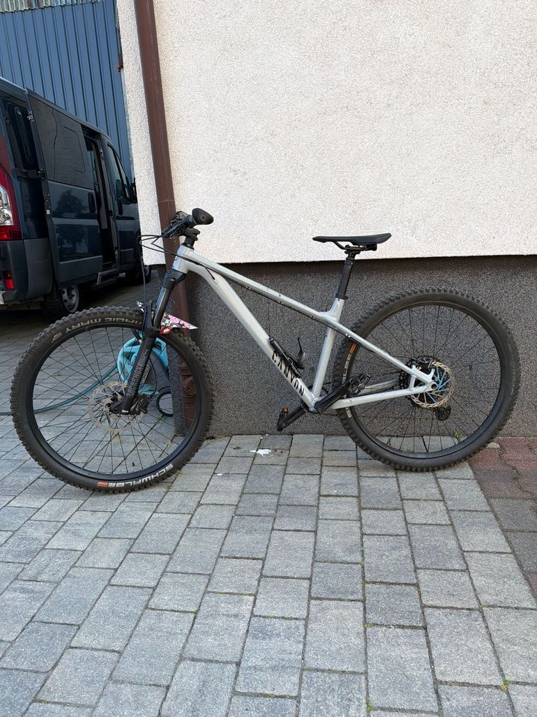 Used Canyon Stoic 3 2021 2021 Mountainbike — image 1 of 7