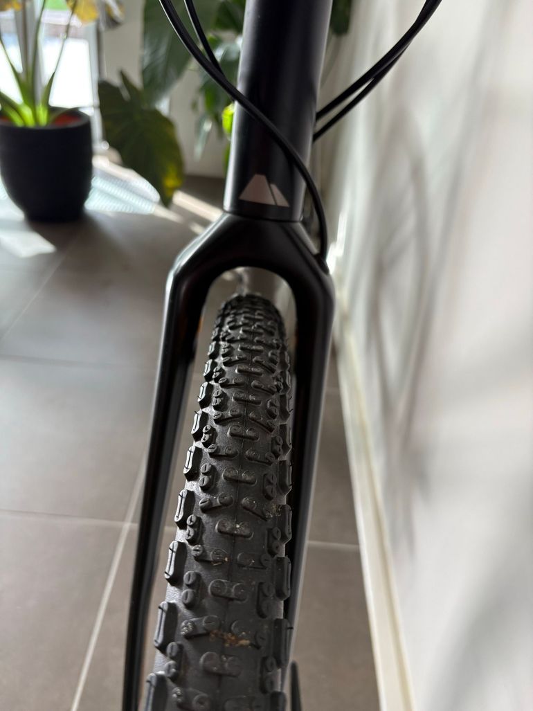 Used Canyon Grail CF SL 8.0 2020 2020 Road & Gravel — image 9 of 13