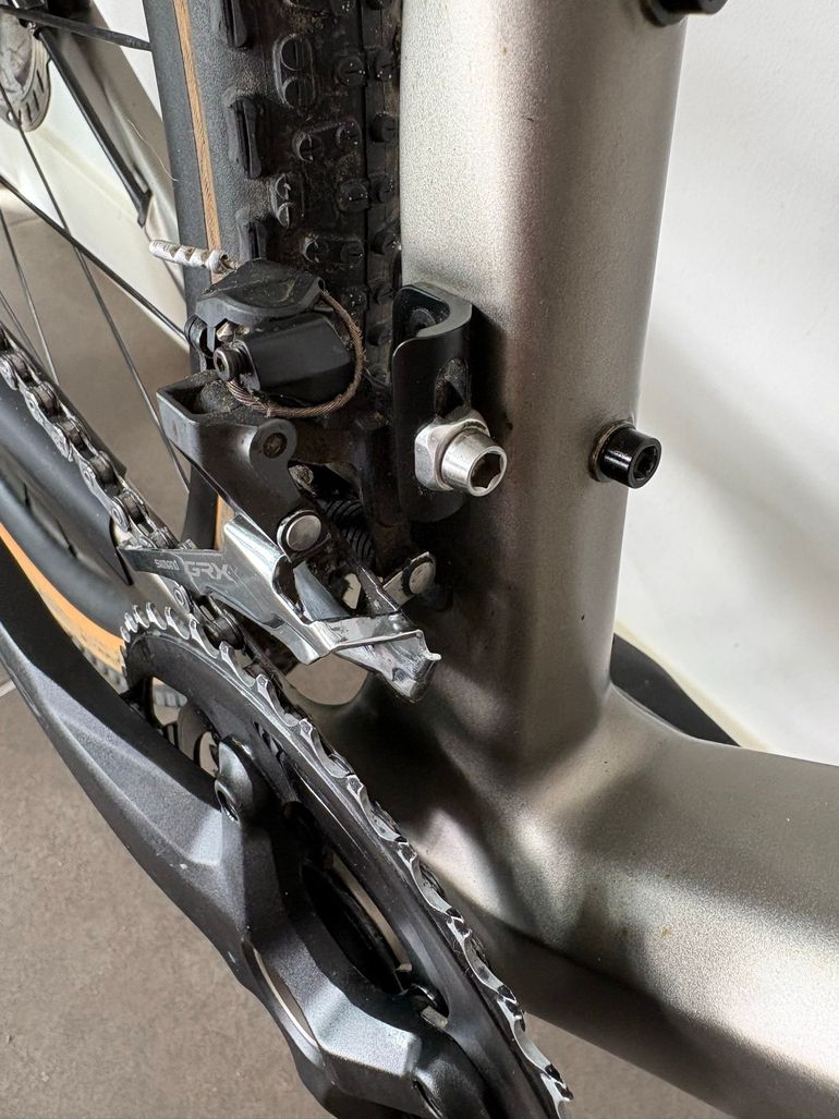 Used Canyon Grail CF SL 8.0 2020 2020 Road & Gravel — image 4 of 13