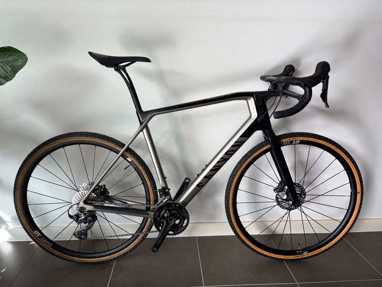 Used Canyon Grail CF SL 8.0 2020 2020 Road & Gravel — image 1 of 13