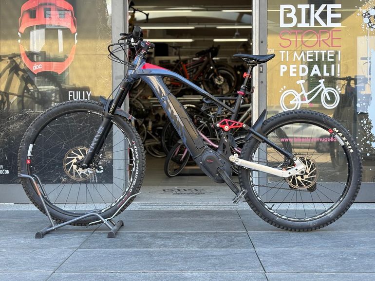 Used Fantic XEF 1.9 Fantic Racing 2022 2022 Mountainbike, Light Gray, 29, 27.5 — image 2 of 5