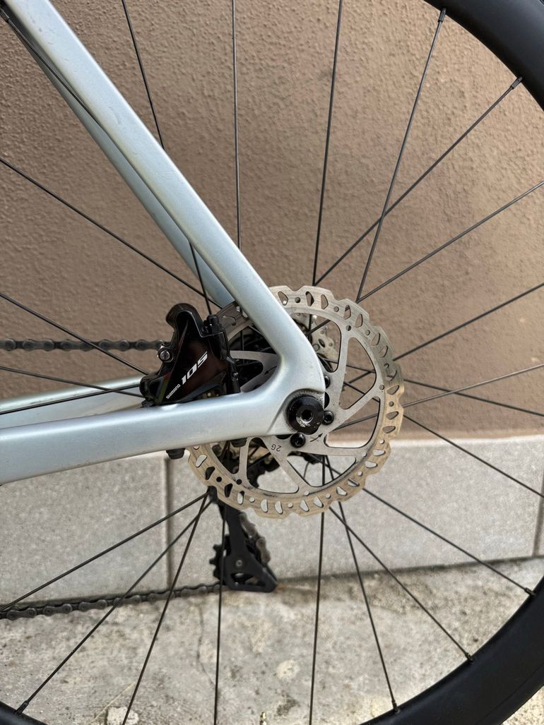 Used Giant Propel Advanced 2 2023 2023 Road & Gravel, Light Gray — image 7 of 19