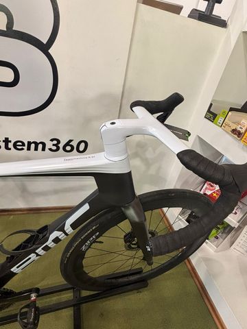 Używany BMC Teammachine R 01 TWO 2026 2026 Road & Gravel — zdjęcie 5 z 5