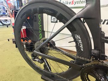 Używany BMC Teammachine R 01 TWO 2026 2026 Road & Gravel — zdjęcie 3 z 5