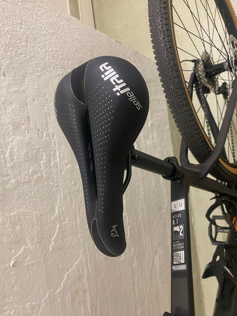 Used Focus Atlas Shimano GRX 2023 Road & Gravel, Black — image 8 of 8