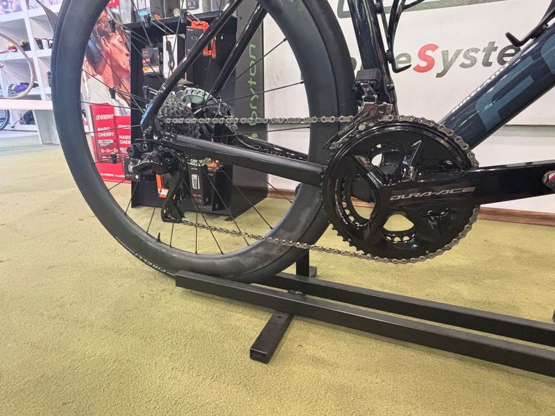 Brugt Focus IZALCO MAX 9.7 2022 2022 Road & Gravel — billede 2 af 4