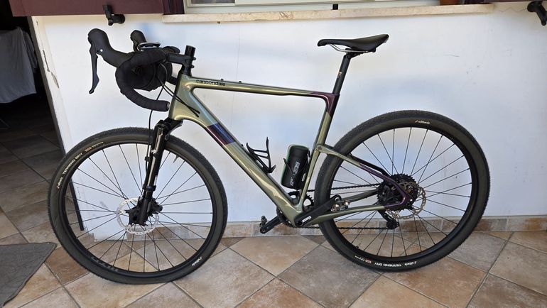 Used Cannondale Topstone Carbon Lefty 3 2021 2021 Road & Gravel, Grün — image 1 of 13