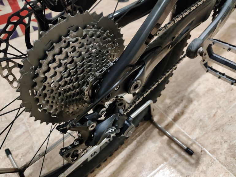 Used Specialized Enduro Shimano Deore XT 2019 Mountainbike, Nero — image 7 of 13