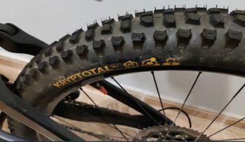 Used Specialized Enduro Shimano Deore XT 2019 Mountainbike, Nero — image 11 of 13