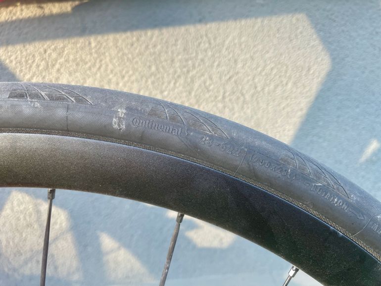 Used Canyon Aeroad CF SLX 7 eTap 2023 2023 Road & Gravel — image 5 of 6