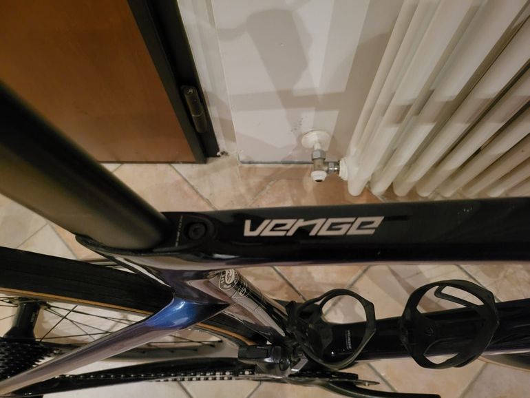 Used Specialized S-Works Venge ViAS Disc eTap 2018 2018 Road & Gravel — image 3 of 10