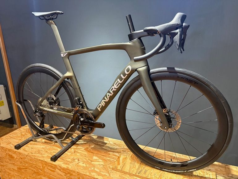 Used Pinarello F5 105 Di2 2026 2026 Road & Gravel, Green — image 3 of 7
