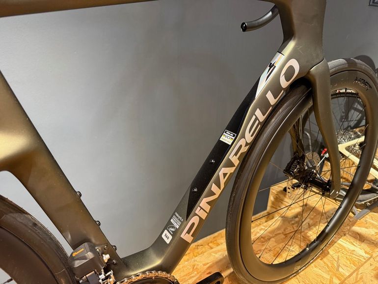 Used Pinarello F5 105 Di2 2026 2026 Road & Gravel, Green — image 7 of 7