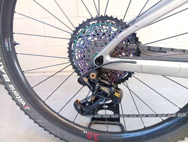 Used BMC Fourstroke SRAM XX1 Eagle 2022 Mountainbike, Light Gray — image 4 of 11