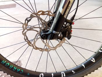 Used BMC Fourstroke SRAM XX1 Eagle 2022 Mountainbike, Light Gray — image 9 of 11