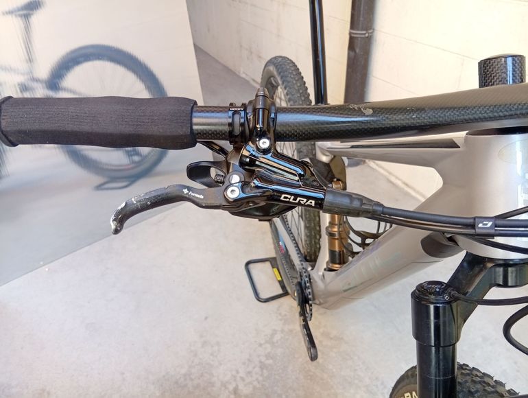 Used BMC Fourstroke SRAM XX1 Eagle 2022 Mountainbike, Light Gray — image 7 of 11
