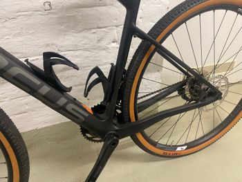 Used Focus Atlas Shimano GRX 2023 Road & Gravel, Black — image 5 of 8