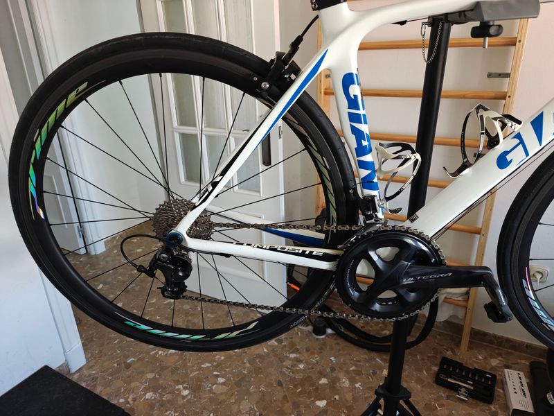 Käytetty Giant TCR Composite 1 2013 2013 Road & Gravel — kuva 3 / 10