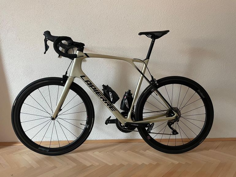 Used Lapierre Pulsium Shimano 105 2023 Road & Gravel, Nero — image 1 of 8