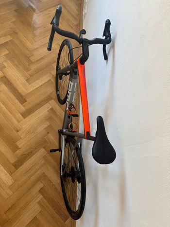 Used BMC Teammachine SLR02 DISC ONE 2020 2020 Road & Gravel, Light Gray — image 7 of 16
