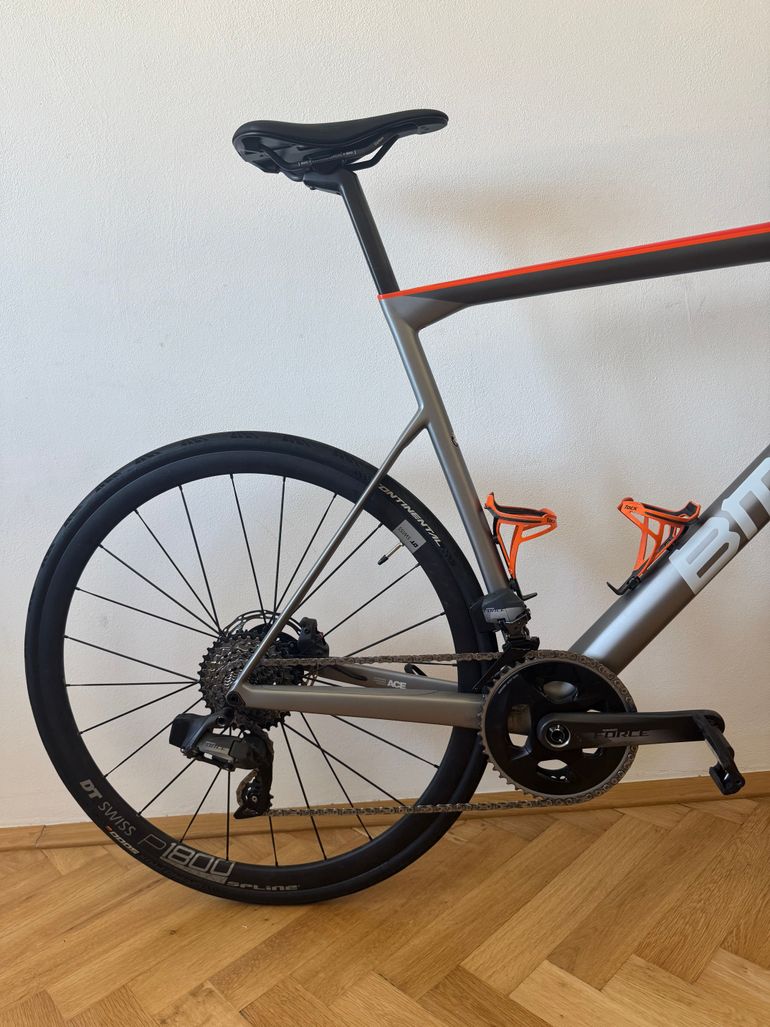 Used BMC Teammachine SLR02 DISC ONE 2020 2020 Road & Gravel, Light Gray — image 6 of 16