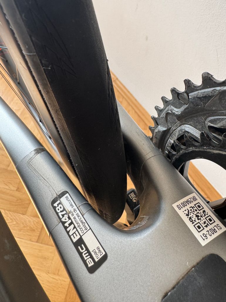 Used BMC Teammachine SLR02 DISC ONE 2020 2020 Road & Gravel, Light Gray — image 13 of 16