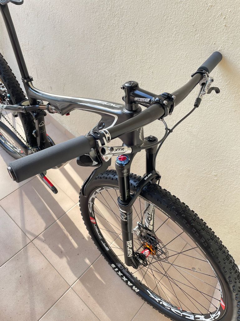 Used Specialized S-Works Epic FSR 2015 Mountainbike, Negro — image 2 of 10