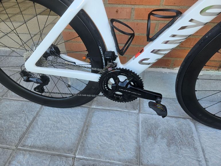 Used Canyon Aeroad CF SLX 9 Di2 2025 2025 Road & Gravel — image 2 of 8