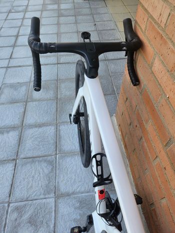 Used Canyon Aeroad CF SLX 9 Di2 2025 2025 Road & Gravel — image 7 of 8