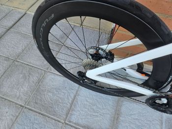 Used Canyon Aeroad CF SLX 9 Di2 2025 2025 Road & Gravel — image 3 of 8