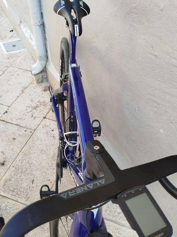 Used Pinarello DOGMA F8 2015 2015 Road & Gravel, Blue — image 2 of 4