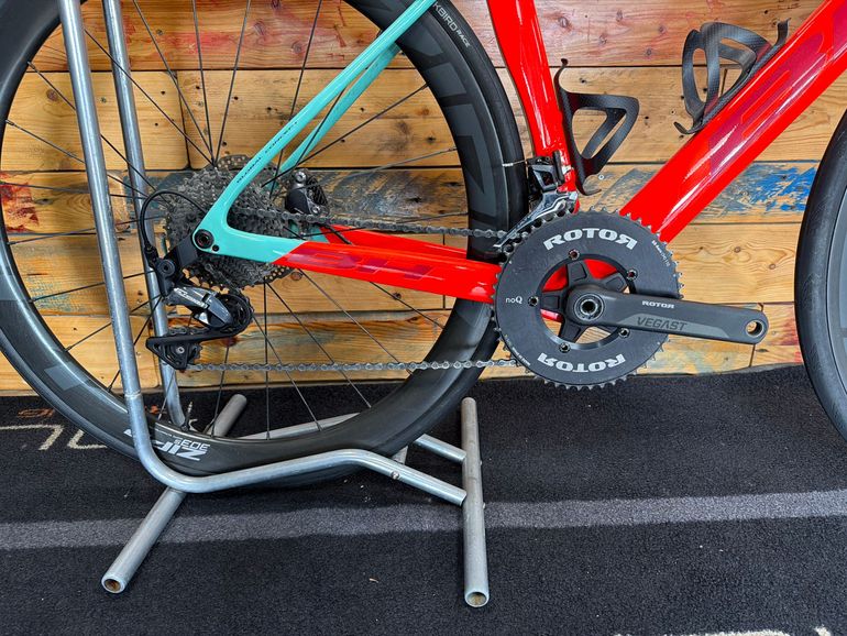Used BH BH Custom Shimano Ultegra 2018 Road & Gravel, Rojo — image 3 of 3