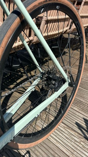 Used Canyon Endurace 7 2024 2024 Road & Gravel — image 7 of 7